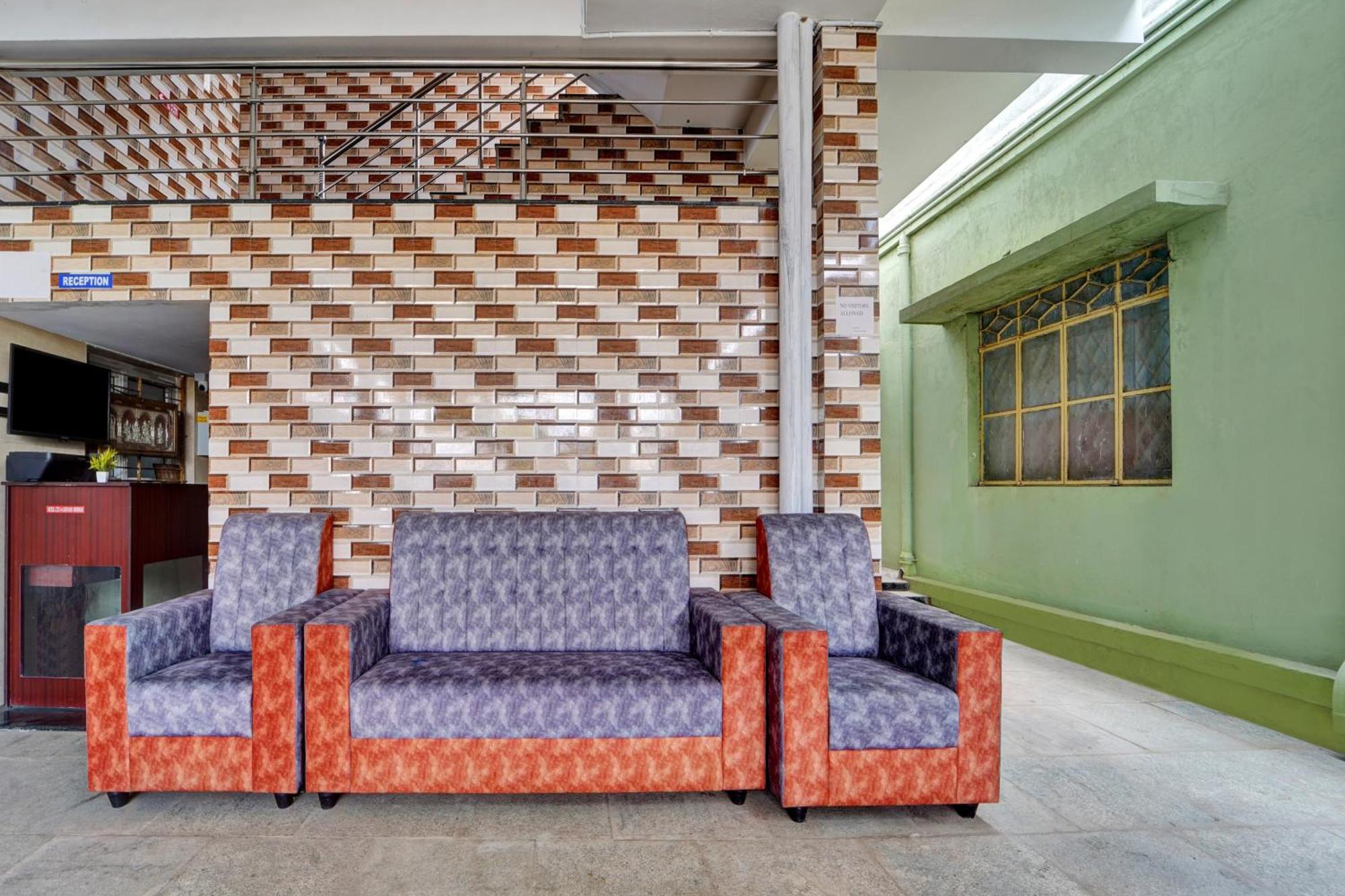 Super Hotel O Jaganath Nagar Near Hopes College Pilamedu Экстерьер фото